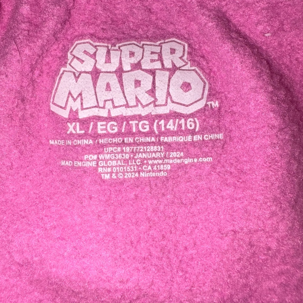 Super Mario Pink Graphic shorts